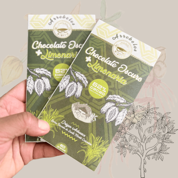 Chocolate Oscuro Arreboles con limonaria, elaborado por comunidades Arhuacas en la Sierra Nevada de Santa Marta