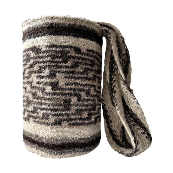 Mochila Arhuaca Grande | “Memoria Ancestral” tejida en lana nativa - Imagen 3