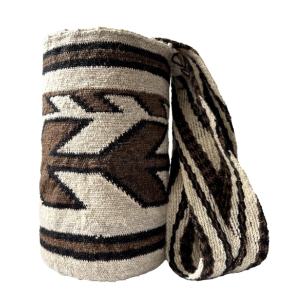 Mochila Arhuaca Mediana | “Selva Viva” tejida en lana nativa - Imagen 3
