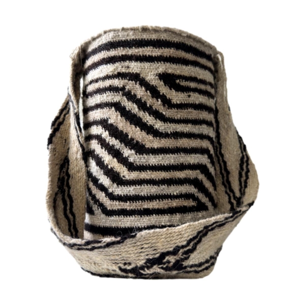 Mochila Arhuaca Mediana | "Fortaleza" tejida en lana nativa - Imagen 2