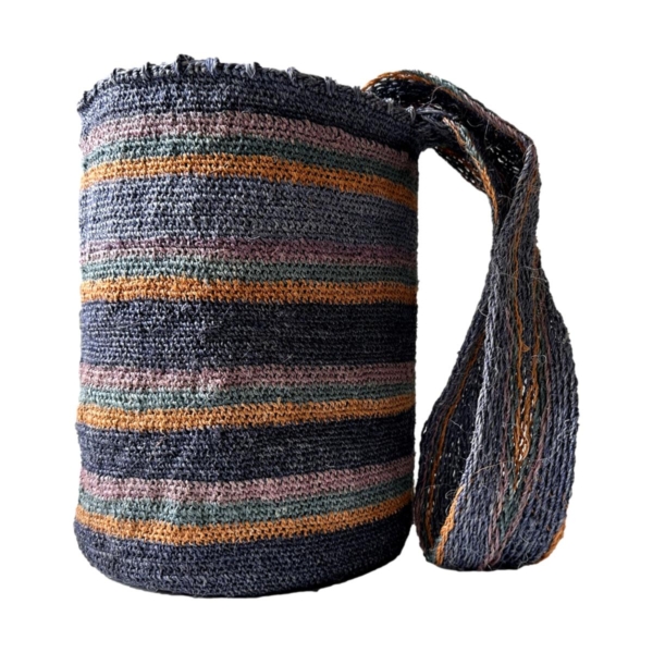 Mochila Arhuaca Mediana | "Alba" tejida en fique - Imagen 3